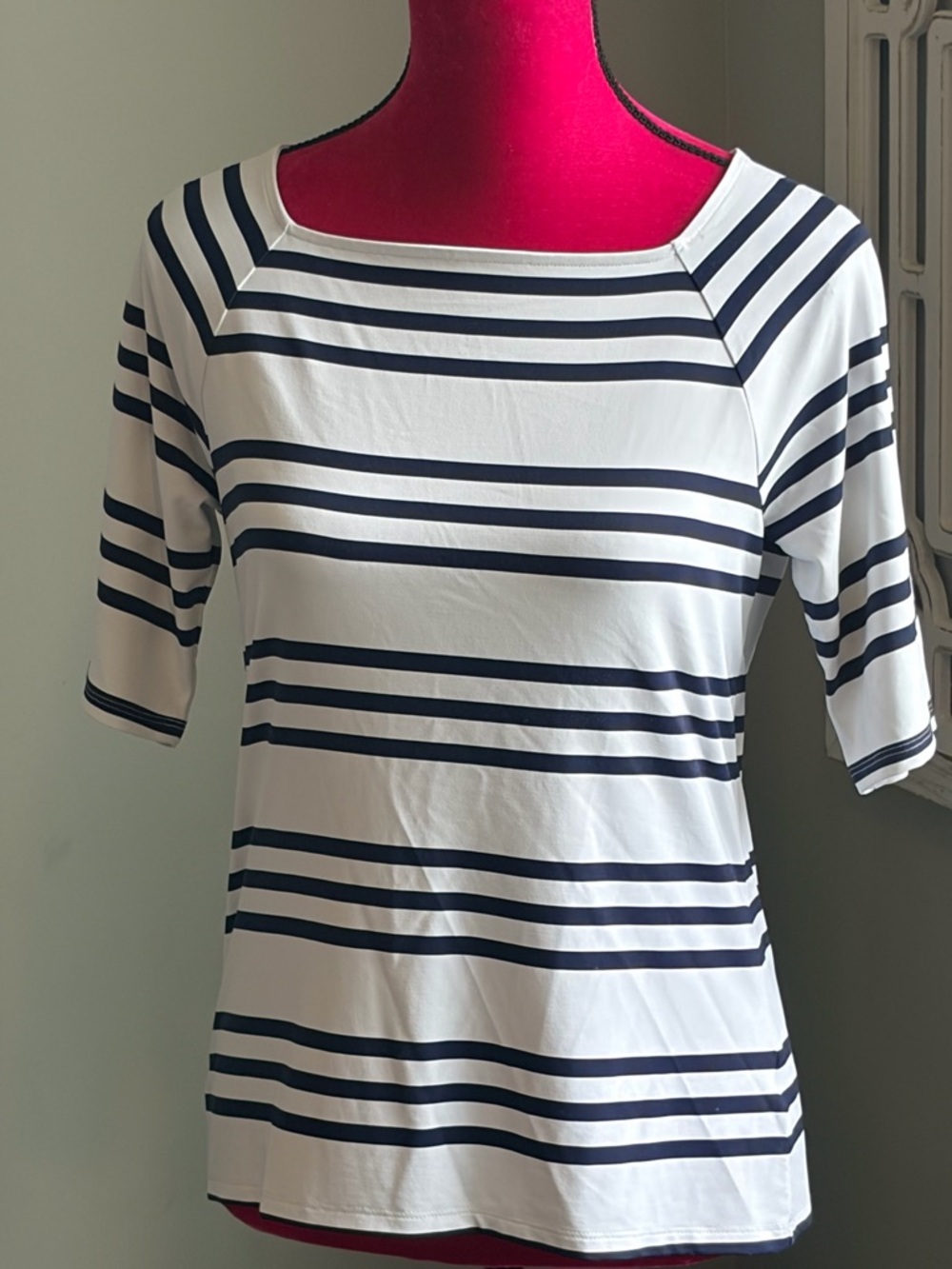 TALBOTS STRIPED BOATNECK TOP (SIZE S)